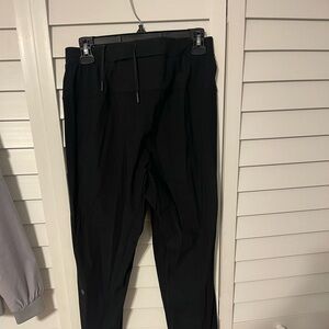 Men’s USED Size SMALL Lululemon Surge Jogger Black 29” Regular Length